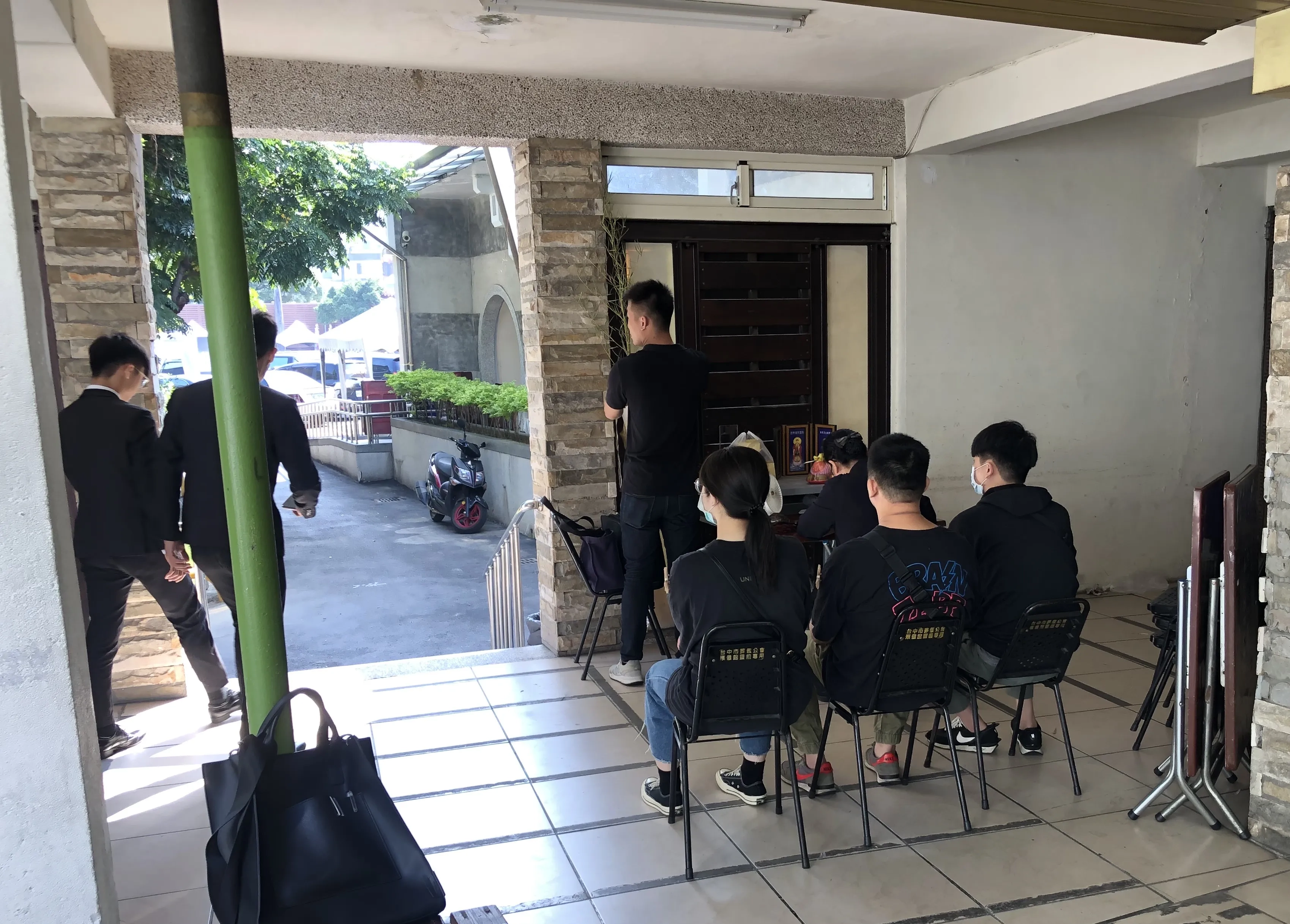 公立殯儀館常見大型祭拜廳環境